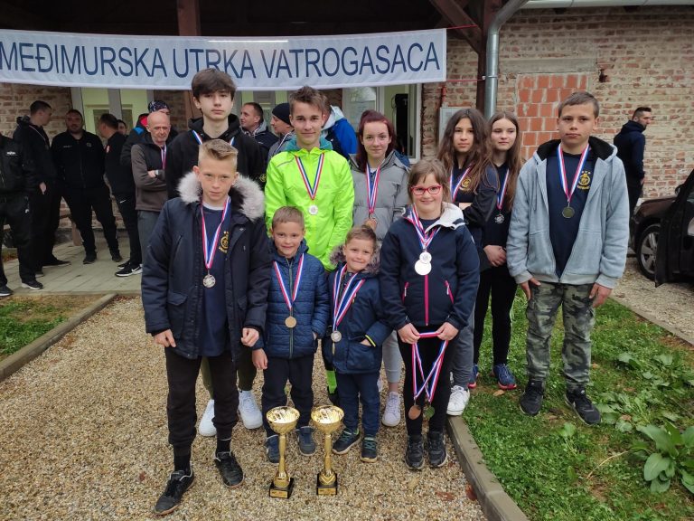 Odličnim rezultatima prkosili lošem vremenu – 8. Vatrogasna utrka u Merhatovcu